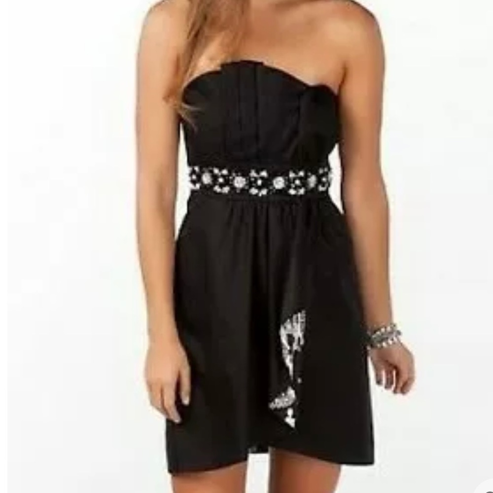 Lilly Pulitzer Crystal Dress Size 4 Black